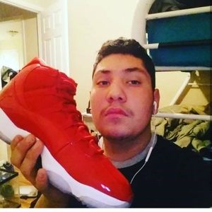 Meet your Posher, Marcos